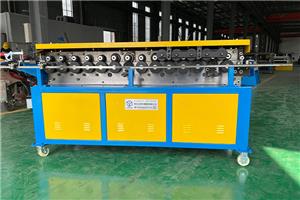 南京某金屬加工廠(chǎng)購(gòu)買(mǎi)共板法蘭機(jī)